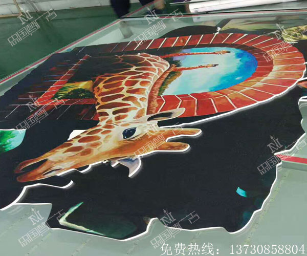 UV平板噴印的優勢有幾種，怎么看uv平板噴印機的優勢
